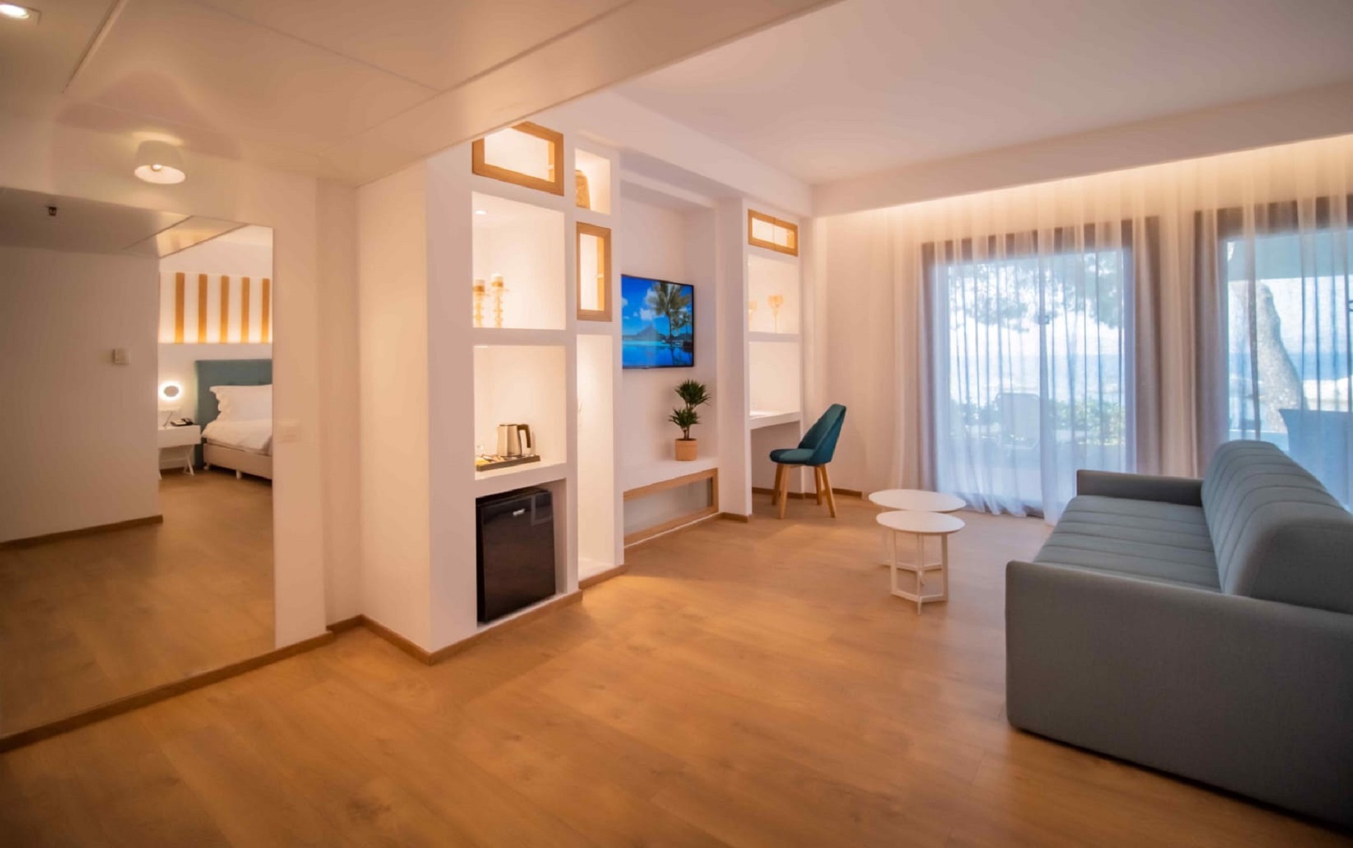 junior suite executive jacuzzi 6